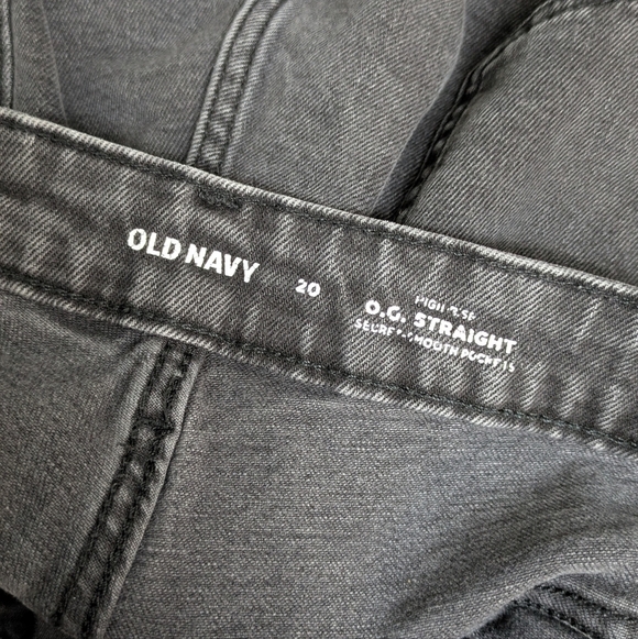 Old Navy High Rise O.G. Straight Black Denim Shorts 20 - Picture 3 of 7